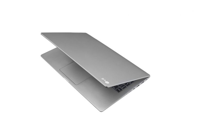 LG presenta su serie de laptops Gram, destacándose por la duración de su batería