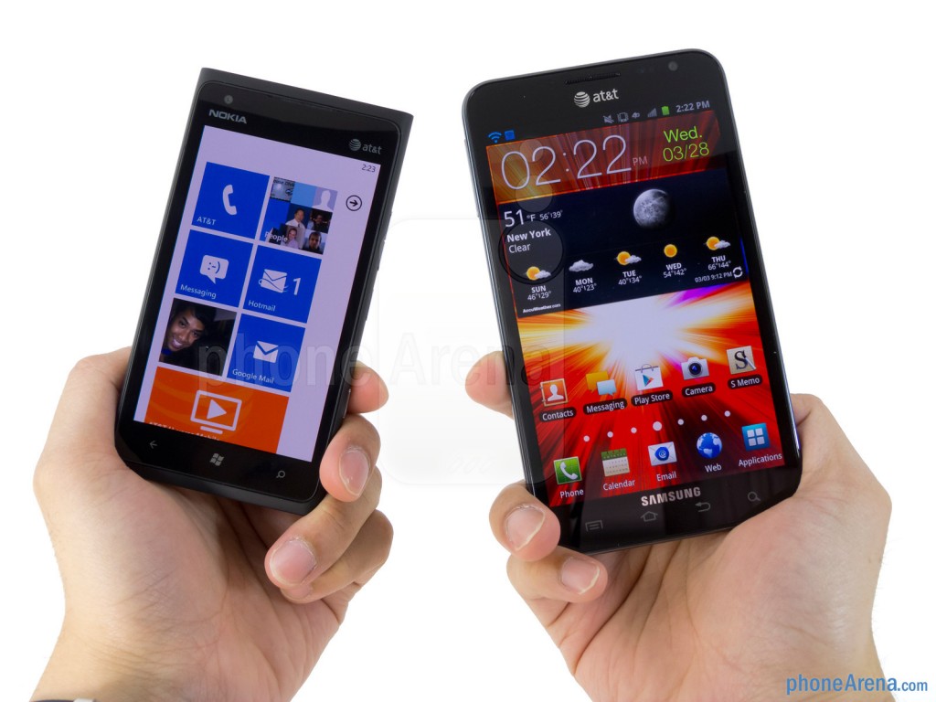 Nokia Lumia 900 vs Samsung Galaxy Note