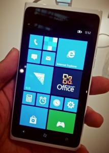 Nokia Lumia 900 con Windows Phone 7.8 visto en China