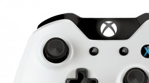 Detalles parte de arriba del mando blanco de Xbox One