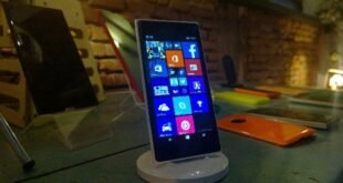 Lumia 735