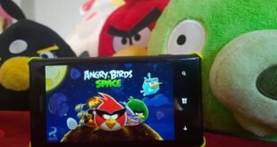 Angry Birds Space se actualiza con 30 nuevos niveles.