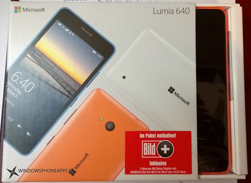 lumia-640-caja