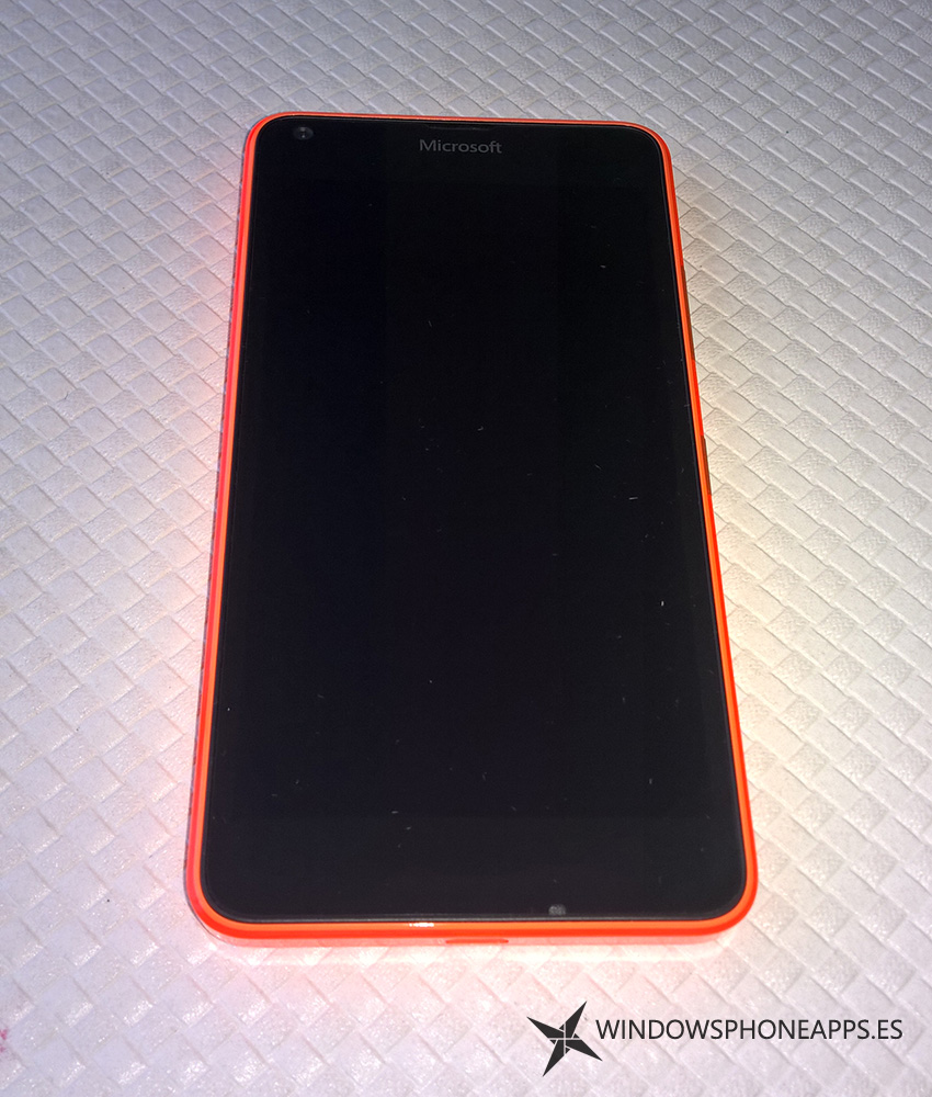 Usuarios de Lumia 640, no actualices a Windows 10 TP para móviles