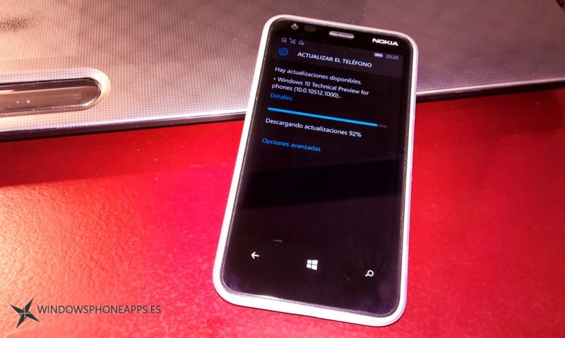 lumia-620-actualizando-build-10512-windows-10-mobile