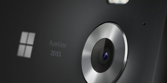 Los Lumia 950 y Lumia 950 XL se muestran al detalle
