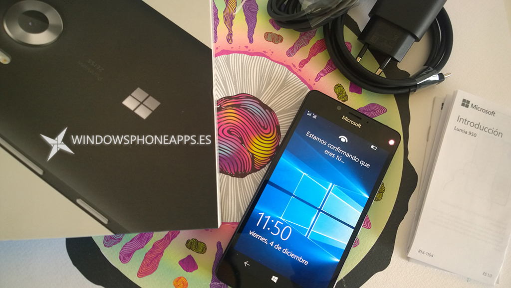 Desempaquetado del Microsoft Lumia 950 en vídeo