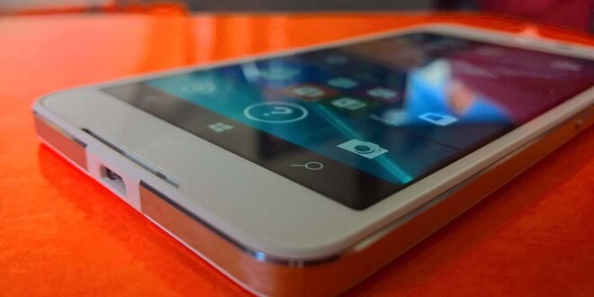 El Lumia 650 también de oferta en Fnac, llévatelo por 99€