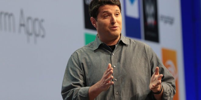 Terry Myerson: "Vamos a seguir invirtiendo en ARM y móviles"