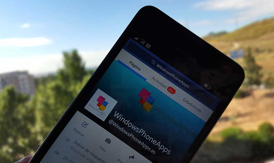 Facebook recibe una nueva actualización con las novedades de la Beta en Windows 10 Mobile