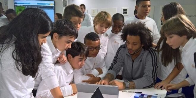 Microsoft y el Real Madrid se unen por la "Hora del Código"