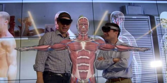 Microsoft prepara el soporte para desarrollo en Javascript para las Hololens