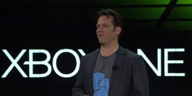 Phil Spencer, el futuro de la realidad virtual está en un dispositivo “tipo HoloLens"