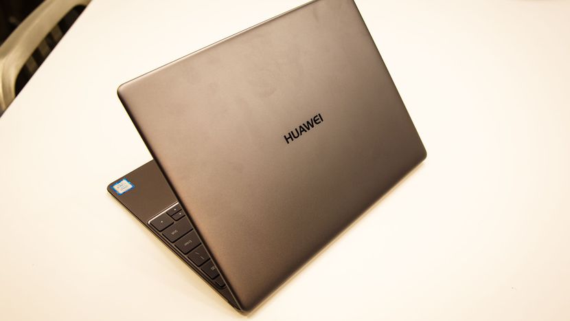 Huawei anuncia y lanza su MateBook X, su primera ultrabook premium de la gama