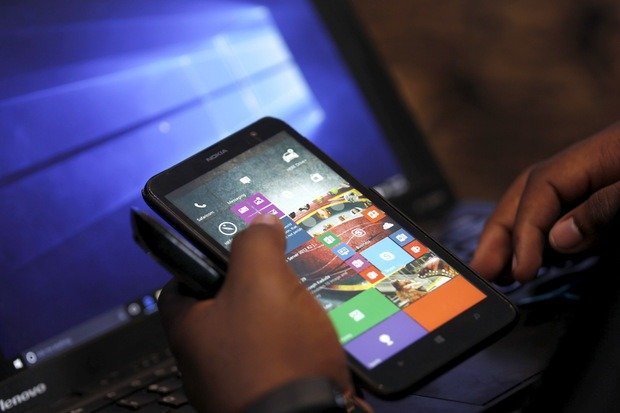 Windows 10 podría tener una app para hacer llamadas desde el PC vía móvil