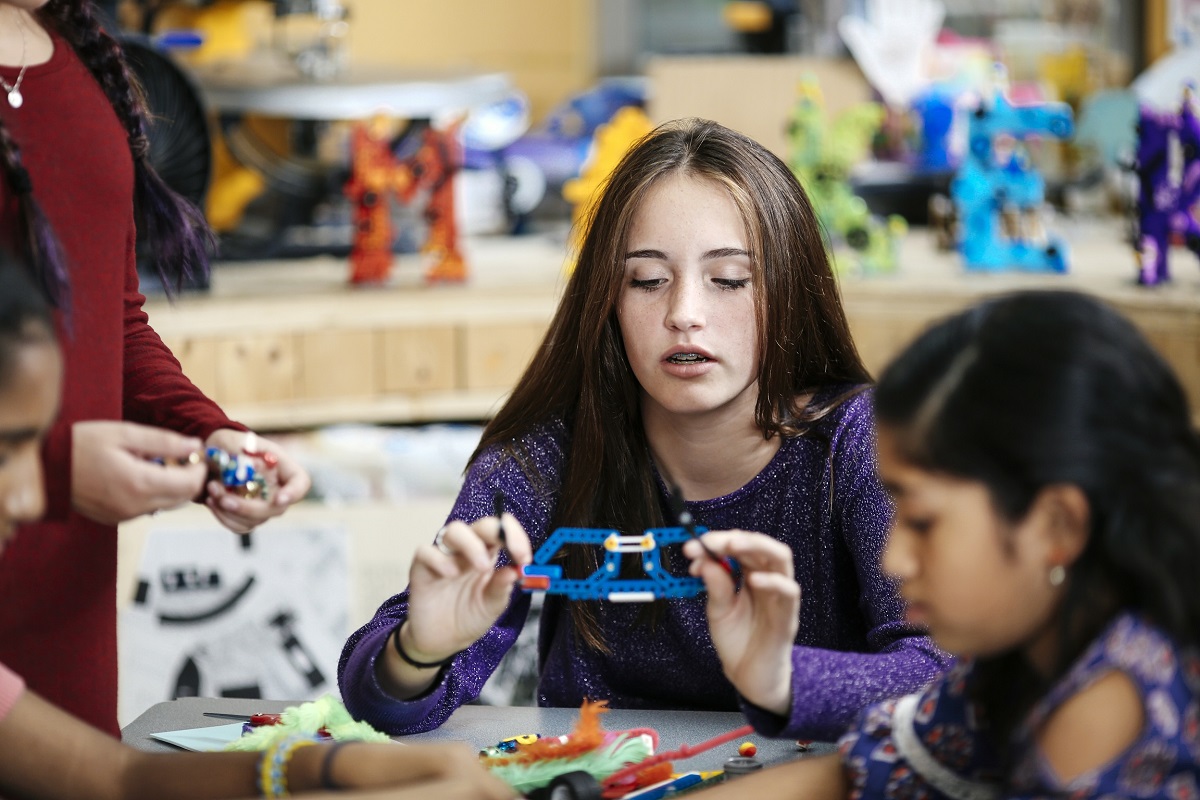 Microsoft y Lego Education ROBOTIX fomentan la programación y robótica en los colegios de España