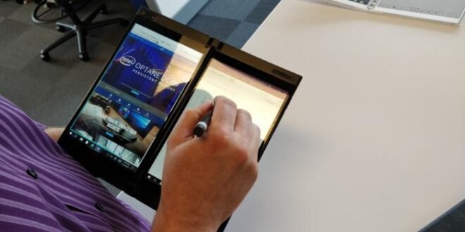 Tiger Rapids: Intel muestra su prototipo Windows 10 de doble pantalla