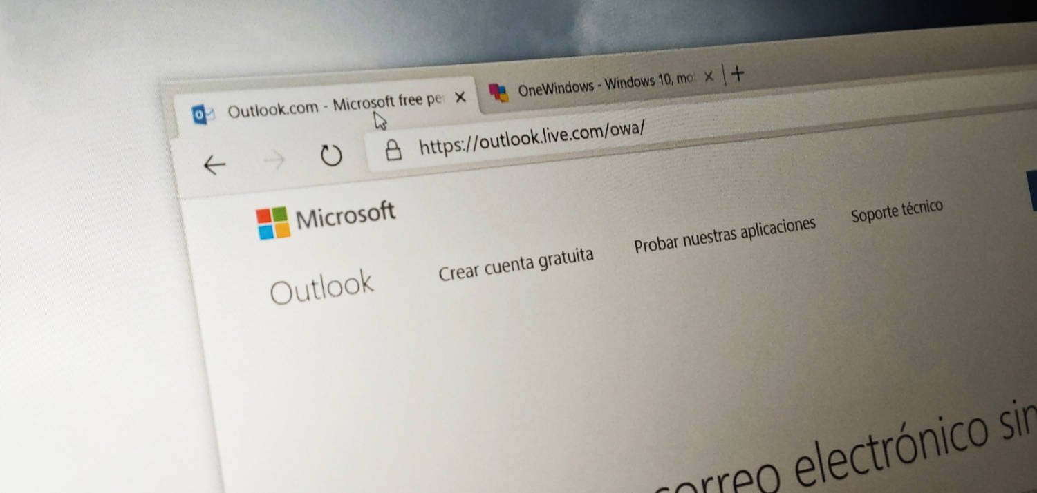Unos hacker habrían accedido a datos de cuentas de Outlook durante meses