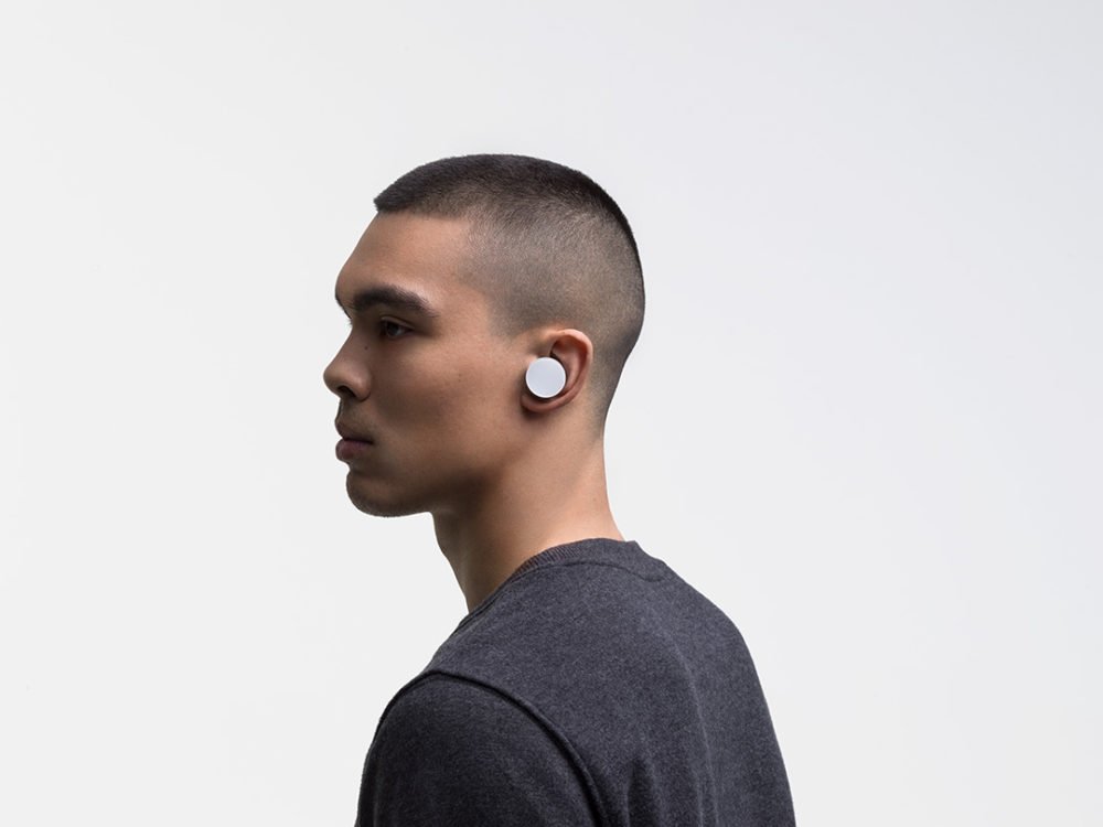Surface Earbuds, Microsoft quiere competir con unos auriculares multifuncionales
