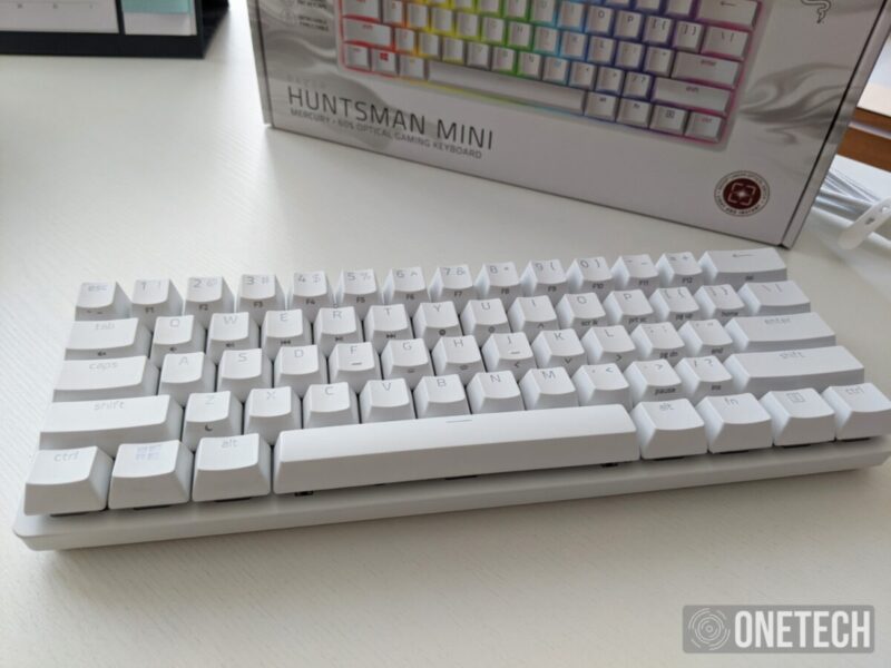 Razer Huntsman Mini, probamos este teclado 60% con switches ópticos lineales